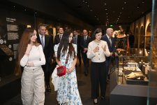 Лейла Алиева и Арзу Алиева приняли участие в открытии после восстановления историко-архитектурных памятников в Шеки (ФОТО)