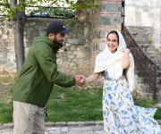 Лейла Алиева и Арзу Алиева посетили в Шеки Ханскую мечеть (ФOTO)