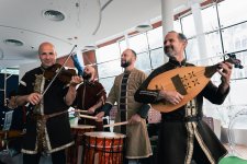 При поддержке Фонда Гейдара Алиева "Проект Венгерская рапсодия" проводит съемки в Азербайджане (ФОТО)