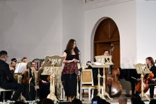 Малая Морская улица в Баку - путешествие сквозь музыку и эмоции (ФОТО)