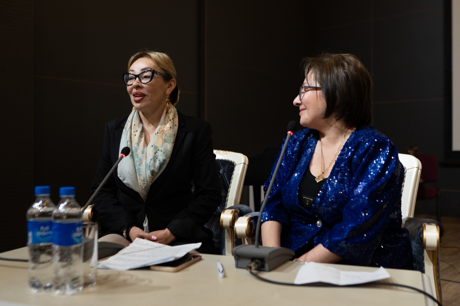 Гянджа стала площадкой для обсуждения сохранения фольклорного наследия (ФОТО)