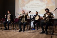 Гянджа стала площадкой для обсуждения сохранения фольклорного наследия (ФОТО)