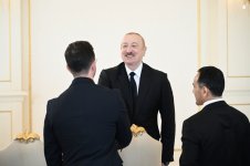 Президент Ильхам Алиев принял борцов, завоевавших первое место в командном зачете на чемпионате Европы (ФОТО)