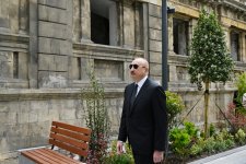 Президент Ильхам Алиев и Первая леди Мехрибан Алиева приняли участие в открытии после реконструкции улицы Ислама Сафарли в Баку (ФОТО)