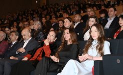 Арзу Алиева и Алена Алиева приняли участие в презентации художественного фильма «Тагиев: Школа» (ФОТО)