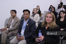 Международный форум ковра в Баку - вторая сессия "Производство, устойчивое развитие и глобальное распределение" (ФОТО)