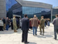 Представители дипкорпуса прибыли к мемориалу Ходжалинского геноцида (ФОТО)