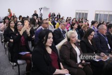 Международный форум ковра в Баку - первая сессия "Дизайн, коллекции и развитие продукта" (ФОТО)