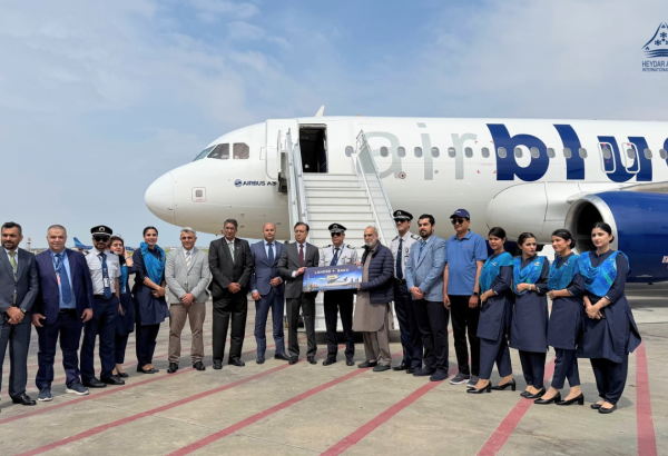 Airblue запускает рейсы по маршруту Баку–Лахор (ФОТО)