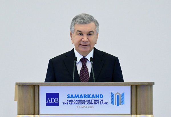 Президент Узбекистана выразил благодарность Президенту Ильхаму Алиеву за организацию WUF13