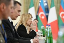 Состоялась встреча Президента Ильхама Алиева с Председателем Совета министров Италии Джорджей Мелони в расширенном составе (ФОТО)