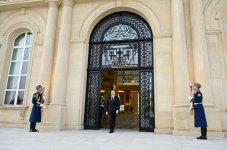 Состоялась встреча Президента Ильхама Алиева с Председателем Совета министров Италии Джорджей Мелони в формате «один на один» (ФОТО)