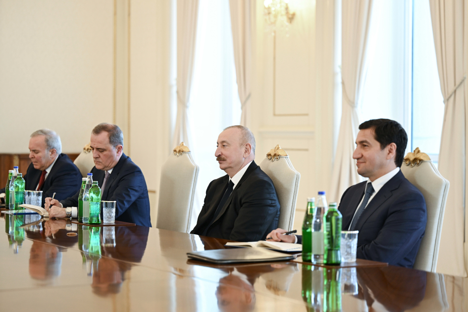 Президент Ильхам Алиев принял делегацию, возглавляемую верховным представителем Европейского союза (ФОТО)