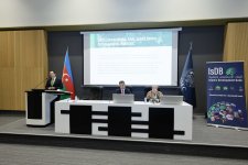В UNEC состоялся ознакомительный тур Группы Исламского банка развития для молодежи (ФОТО)
