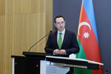 В UNEC состоялся ознакомительный тур Группы Исламского банка развития для молодежи (ФОТО)