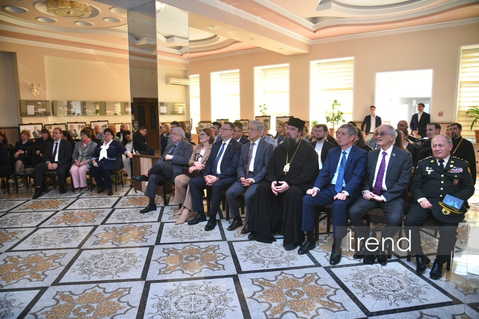 В Центре русской культуры в Баку состоялся показ фильма "Сердце лидера", посвященного памяти Гейдара Алиева (ФОТО)