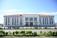 Президент Ильхам Алиев и Первая леди Мехрибан Алиева ознакомились с условиями, созданными в частных домах в селе Шукюрбейли (ФОТО)