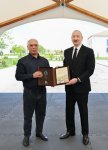 Президент Ильхам Алиев и Первая леди Мехрибан Алиева встретились с жителями, переехавшими в село Шукюрбейли Джебраильского района (ФОТО)