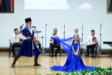В Шеки прошел вечер "Общенациональный лидер Гейдар Алиев и культурные ценности Азербайджана" (ФОТО)