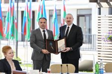 Президент Ильхам Алиев встретился в городе Зангилан с жителями, заложил фундамент отеля Zangilan City Park Hotel (ФОТО)