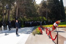 Руководство и коллектив Министерства здравоохранения Азербайджана почтили светлую память общенационального лидера Гейдара Алиева (ФОТО)