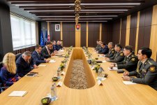 Министр обороны Азербайджана посетил Словакию с официальным визитом (ФОТО)