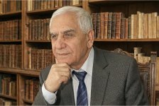 Состоялась церемония награждения конкурса в честь юбилея видного поэта Наримана Гасанзаде (ФОТО)