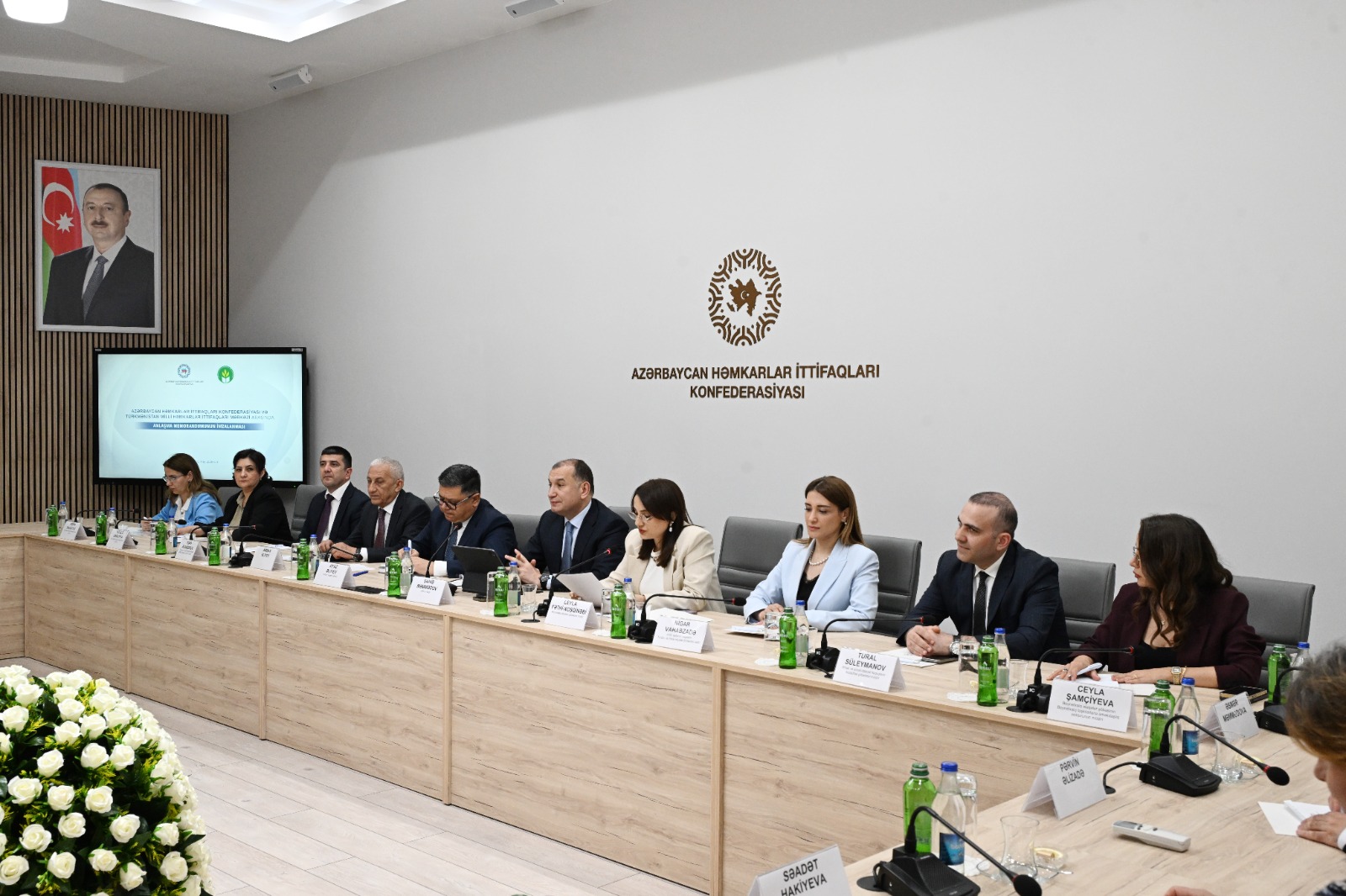 Между профсоюзами Азербайджана и Туркменистана подписан меморандум о сотрудничестве (ФОТО)
