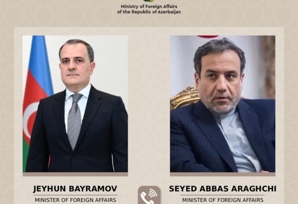 Джейхун Байрамов и Аббас Арагчи обсудили региональную ситуацию и переговорный процесс вокруг Ирана