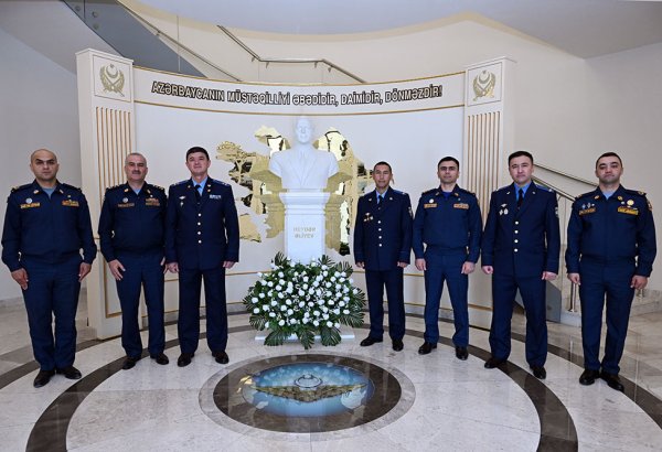 Состоялась встреча представителей ВВС Азербайджана и Узбекистана (ФОТО)
