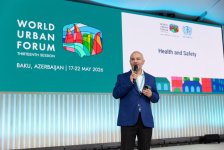 В Баку завершились тренинги для волонтеров WUF13 (ФОТО/ВИДЕО)