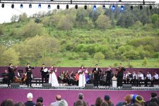 В рамках Международного фестиваля «Харыбюльбюль» в Шуше состоялся концерт студентов Карабахского университета (ФОТО)