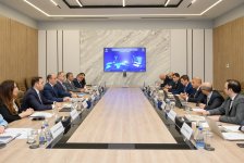 Обсуждены работы по развитию интернет-инфраструктуры в Азербайджане (ФОТО)