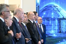 Президент Ильхам Алиев и другие участники неформального Саммита ОТГ приняли участие в церемонии закладки фундамента Центра тюркской цивилизации (ФОТО)