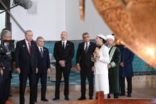 Президент Ильхам Алиев и другие участники неформального Саммита ОТГ ознакомились с рядом культурных объектов в Туркестане (ФОТО)