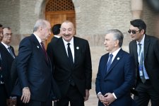 Президент Ильхам Алиев и другие участники неформального Саммита ОТГ ознакомились с рядом культурных объектов в Туркестане (ФОТО)