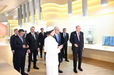 Президент Ильхам Алиев и другие участники неформального Саммита ОТГ ознакомились с рядом культурных объектов в Туркестане (ФОТО)