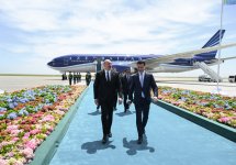 Президент Ильхам Алиев прибыл с рабочим визитом в Казахстан (ФОТО/ВИДЕО)