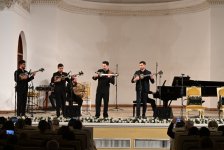 В Баку представили музыкальное путешествие от классики к современности (ФОТО)