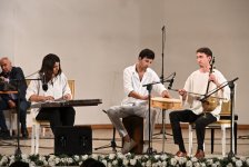 В Баку представили музыкальное путешествие от классики к современности (ФОТО)