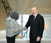Президент Ильхам Алиев принял исполнительного директора Программы ООН по населенным пунктам (ФОТО)