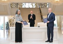 Президент Ильхам Алиев принял исполнительного директора Программы ООН по населенным пунктам (ФОТО)