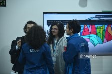 Первый день WUF13 в Баку (ФОТОРЕПОРТАЖ)