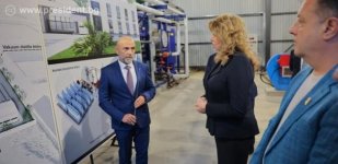 Илияна Йотова посетила в Азербайджане завод, построенный на болгарские инвестиции (ФОТО)