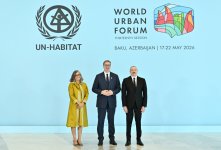 Президент Ильхам Алиев принимает участие в церемонии открытия WUF13 в Баку (Прямая трансляция/ФОТО)
