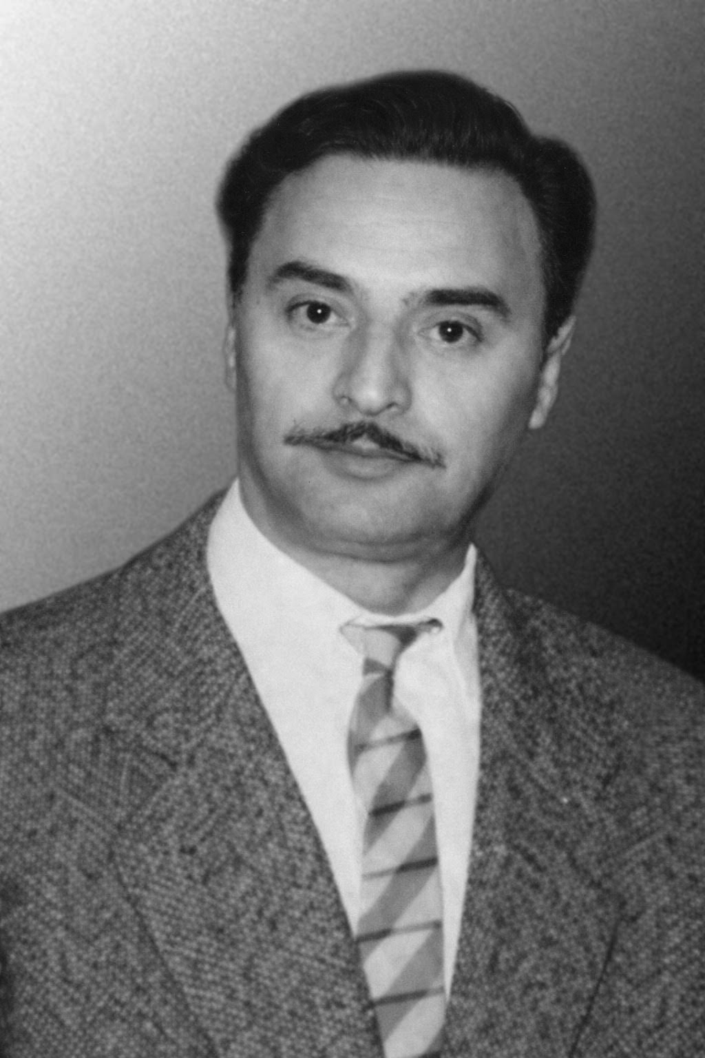 Азербайджанский национальный музей искусств празднует 90-летие: страницы истории (ФОТО)