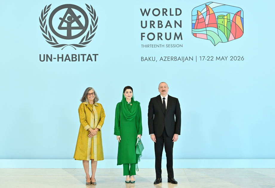 Президент Ильхам Алиев принимает участие в церемонии открытия WUF13 в Баку (Прямая трансляция/ФОТО)
