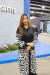 Самые яркие участники WUF13 в Баку в национальных костюмах - весь мир в одном павильоне (ФОТО)