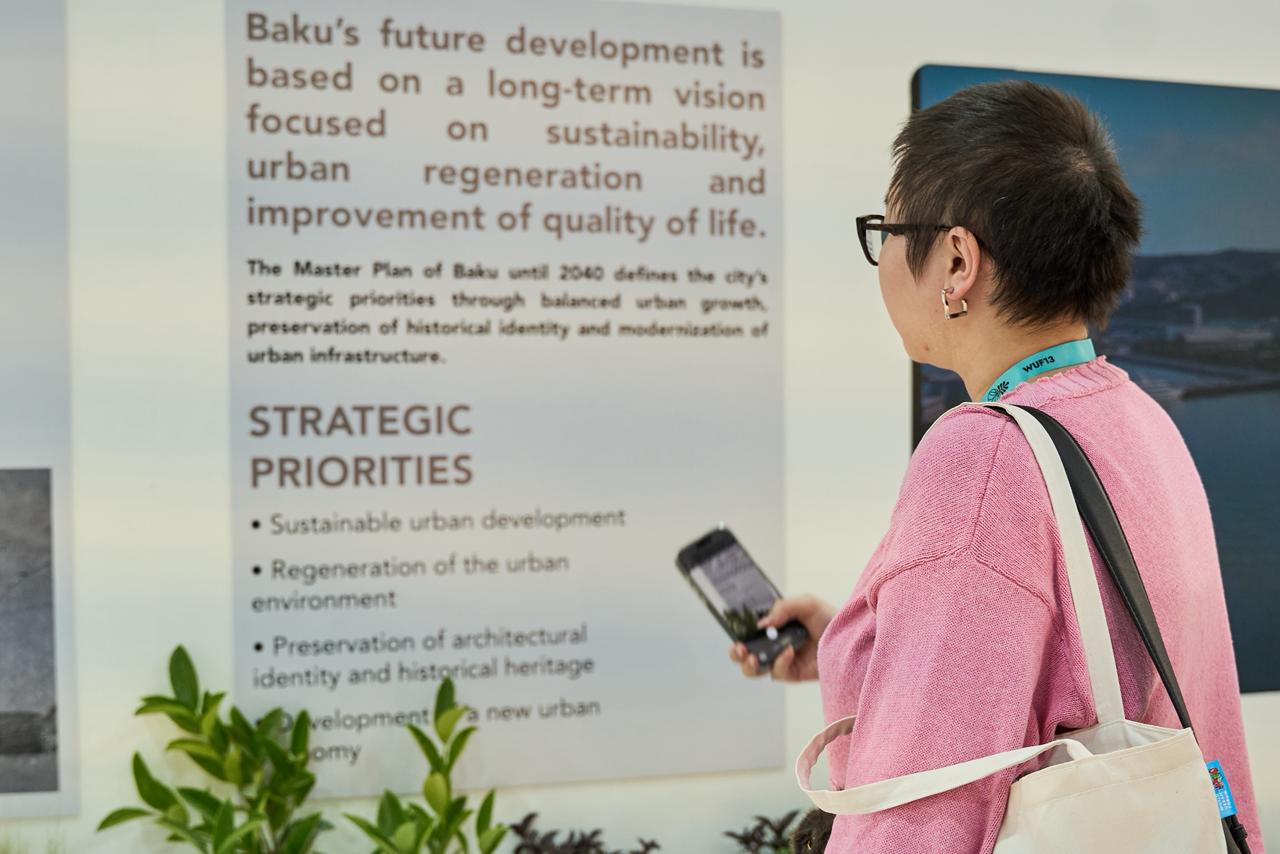 В рамках WUF13 на выставке Urban Expo открылся павильон Азербайджана (ФОТО)