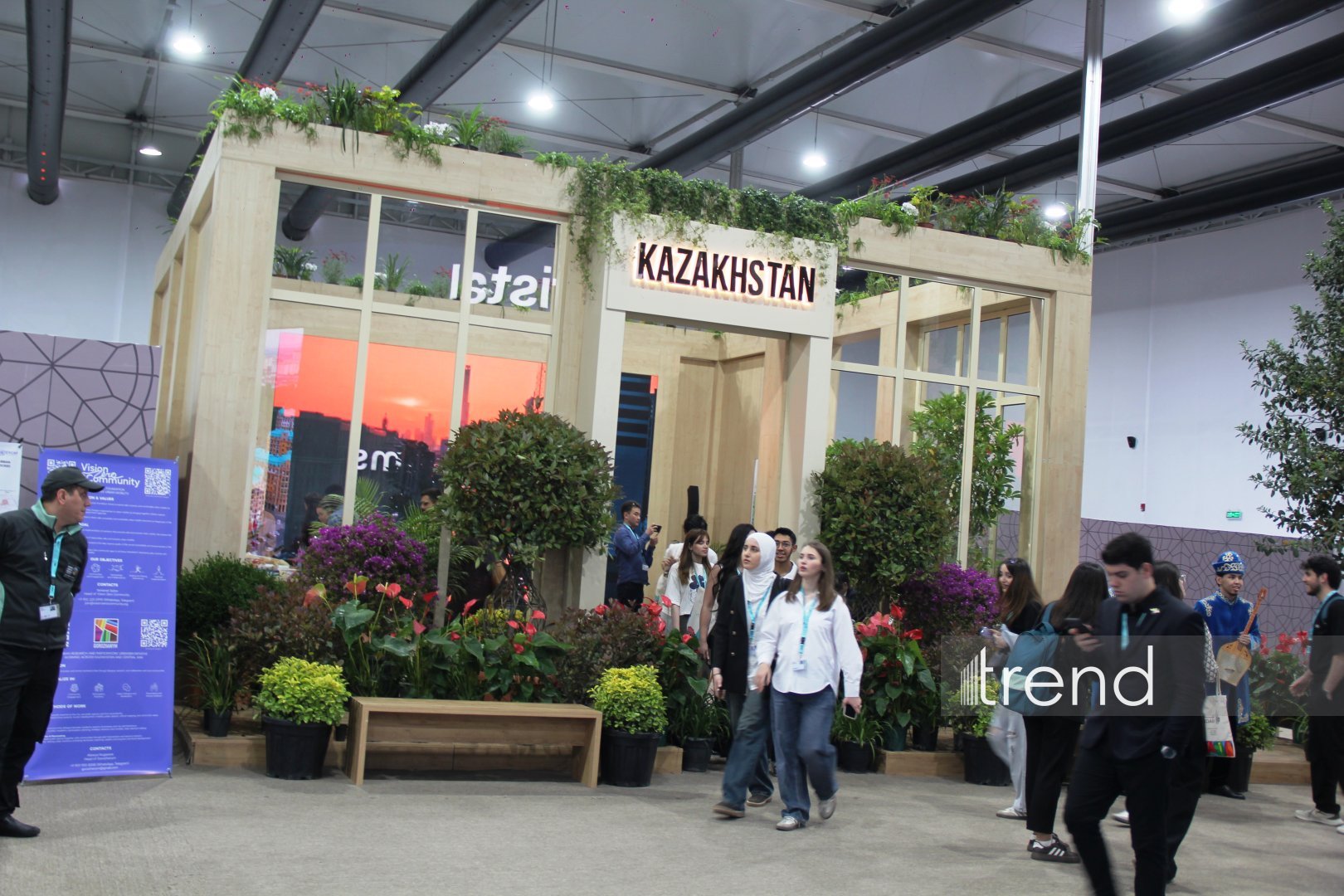 Самые креативные павильоны WUF13 в Баку: Город будущего под куполами и экранами (ФОТО)